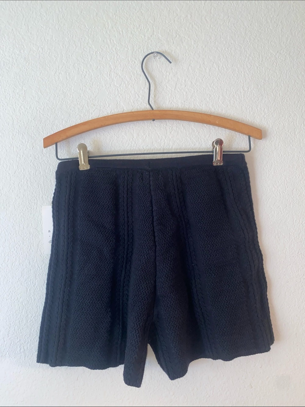 🎈NWT Black textured knit patterned shorts! - Picture 3 of 8